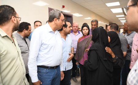 محافظ قنا يتفقد عددًا من القطاعات الخدمية بفرشوط