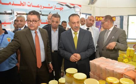 افتتاح معرض مستلزمات المدارس بتخفيضات تصل لـ 30% بأسيوط