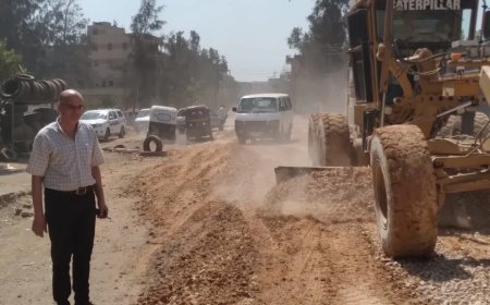 محافظ كفر الشيخ يتابع رصف طريق «الجرايدة – المنشية» بطول 4 كم ببيلا