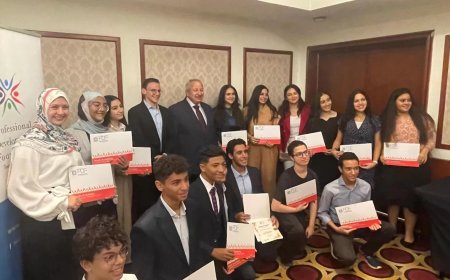 تخريج الدفعة الأولي من برنامج رواد المستقبل وتأهيل ٢٠ طالبا وطالبة لتعلم أحدث التقنيات التكنولوجية