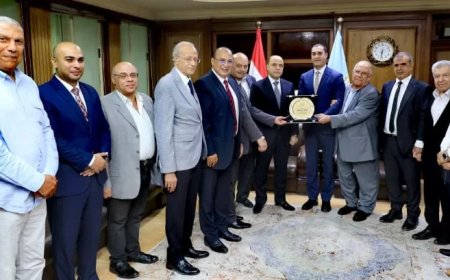 محافظ كفر الشيخ يستقبل مجلس عائلات المحافظة