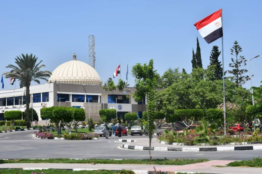 برامج تدريبية متميزة بمركز تكنولوجيا المعلومات والاتصالات بجامعة القناة