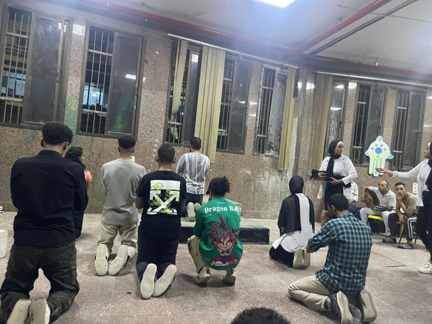 " الجرن " و " جداريات العرافة " في مشاهدات نوادي المسرح بالمنيا
