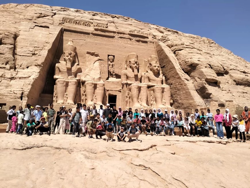 حملة “إيد في إيد حننجح أكيد”.. تنطلق من أمام معبد أبوسمبل