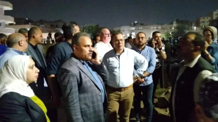 محافظ الشرقية في موقع تصادم قطاري الزقازيق ويوجه وكيل وزارة الصحة بتقديم أوجه الرعاية الصحية للمصابين