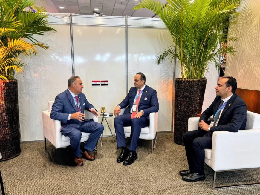 رئيس هيئة الرعاية الصحية يتسلم شهادة ودرع الاعتماد الدولي JCI للمجمع الطبي بالإسماعيليةخلال فعاليات المنتدى العالمي للمستشفيات