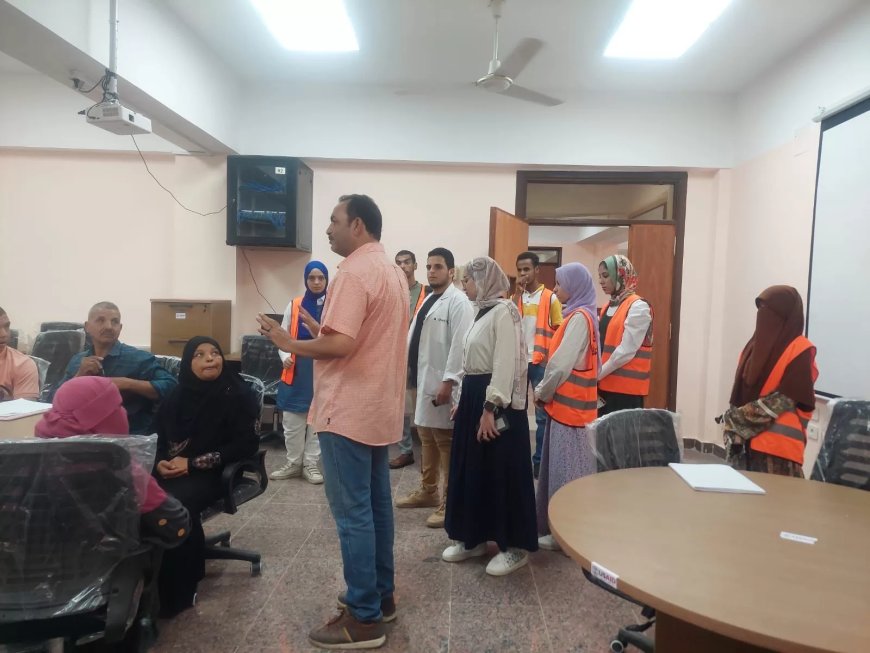 جامعة سوهاج تقدم كافة التسهيلات والخدمات المتكاملة للطلاب ذوي الإعاقة الجدد أثناء الكشف الطبي