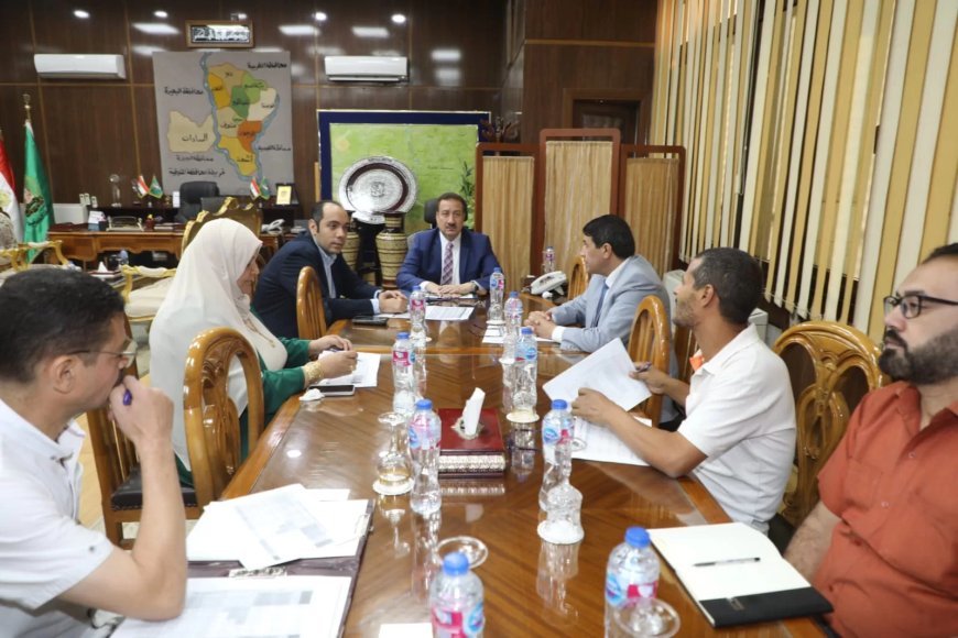 محافظ المنوفية يتابع الموقف النهائي لملف تقنين أراضي أملاك الدولة.. ويوجه بلجان تفتيش لإنجاز العمل وإنذار الحالات غير الجادة