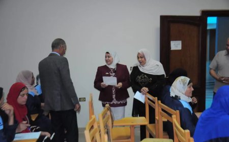 ضمن فعاليات المبادرة الرئاسية «بداية جديدة لبناء الإنسان».. جامعة كفر الشيخ تمحو أمية العاملات