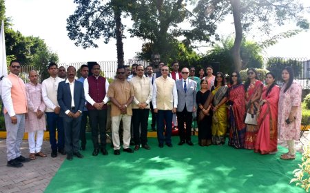 سفارة الهند تحتفل بذكرى ميلاد المهاتما غاندي في القاهرة