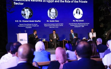 وزير الصحة :تشجيع الاستثمار في صناعة المستحضرات الدوائية، والمستلزمات الطبية، وتذليل أي تحديات تواجه الصناعة