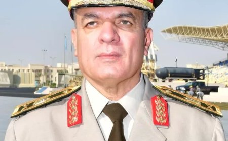 اللواء دكتور أكرم صلاح الدين: أوصي الخريجين الجدد أن يكونوا دوماً علي أعلي معدلات الاستعداد والجاهزية لحماية الوطن وصون مقدساته