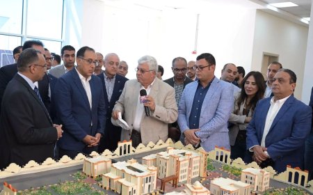 رئيس الوزراء يتفقد جامعة طيبة التكنولوجية