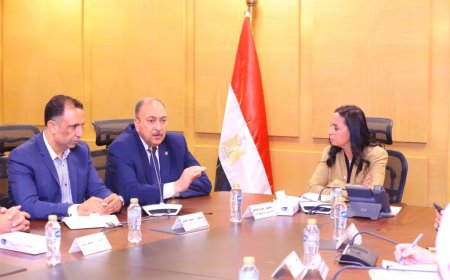 “مايا مرسى” تتابع خطوات تدشين منظومة الشكاوى الموحدة بالتضامن