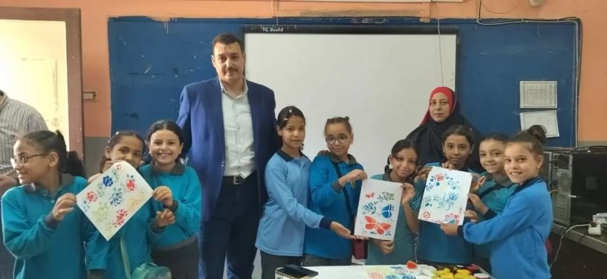 في إطار البروتوكول بين “تعليم وثقافة الجيزة”.. ورش فنية لتعليم طلبة المدارس فنون الطباعة والكروشيه (صور)