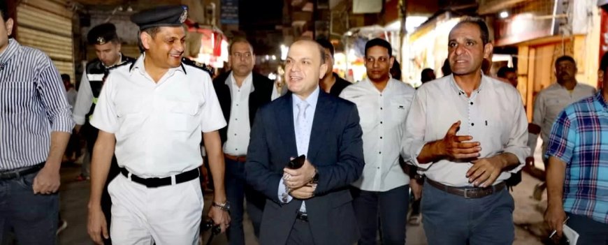 في جولة ليلية.. محافظ كفر الشيخ يتفقد منطقة المزلقان الأوسط