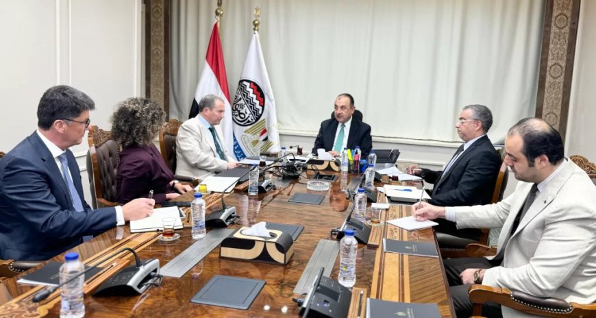 قطاعات وأنشطة اقتصادية متنوعة لشركات قطاع الاعمال العام في مجال الاستشارات ودراسات الجدوى ..بالتعاون مع شركة “إس آند بي جلوبال”