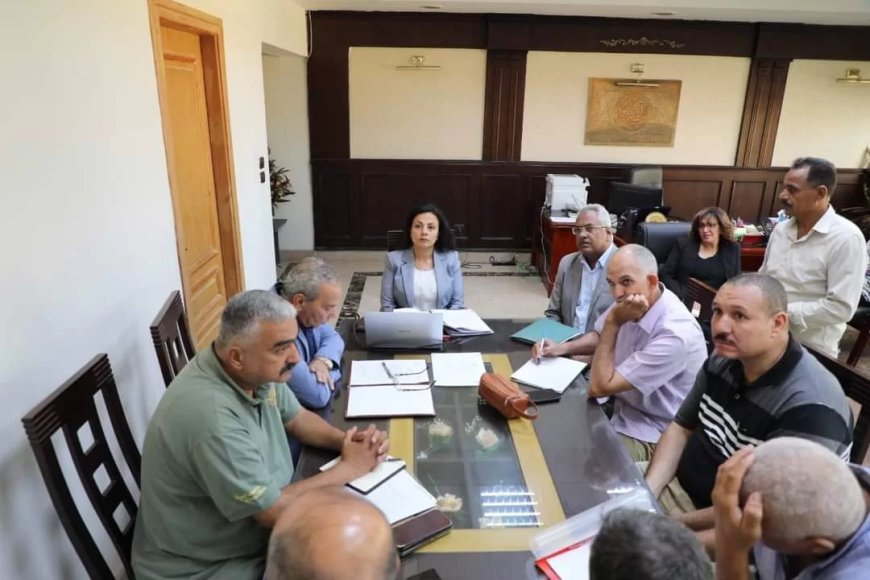 “البحر الأحمر تبحث مشروع معالجة مخلفات البناء والبترول بالغردقة ورأس غارب عبر تقنية زووم”