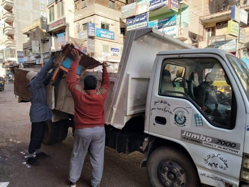تكثيف جهود حملات النظافة ومتابعة حركة النقل بمدن ومراكز كفر الشيخ