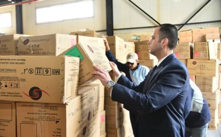 نائب وزير الصحة تفقد مقر إدارة التموين الطبي بالقاهرة ويوصي  بسرعة الانتهاء من تفعيل  النظام الإلكتروني وتكويد المستلزمات الطبية