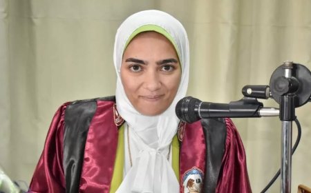 الدكتوراه للباحثة إسراء أسامة في أدب نجيب محفوظ