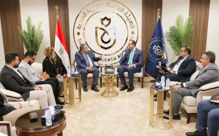 رئيس هيئة الرعاية الصحية والمدير العام والعضو المنتدب لشركة ميرك ـ مصر بحثا أوجه الشراكة بين الجانبين