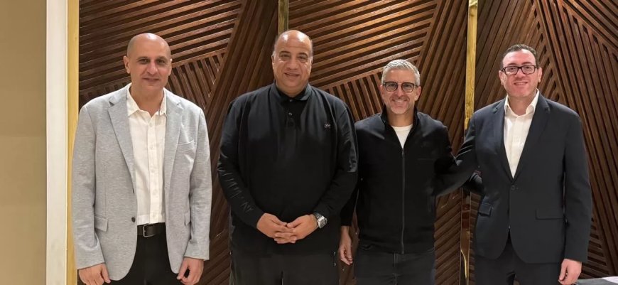 مصيلحى يجتمع بــ ” أحمد عمر ” لمناقشة الاستعدادات للسوبر المصري البحرينى