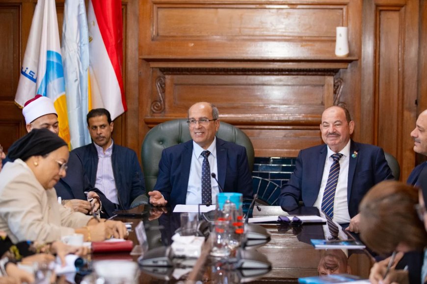 مياه الإسكندرية تعقد إجتماعا لدعم التعاون بين المؤسسات الحكومية والمجتمع المدني