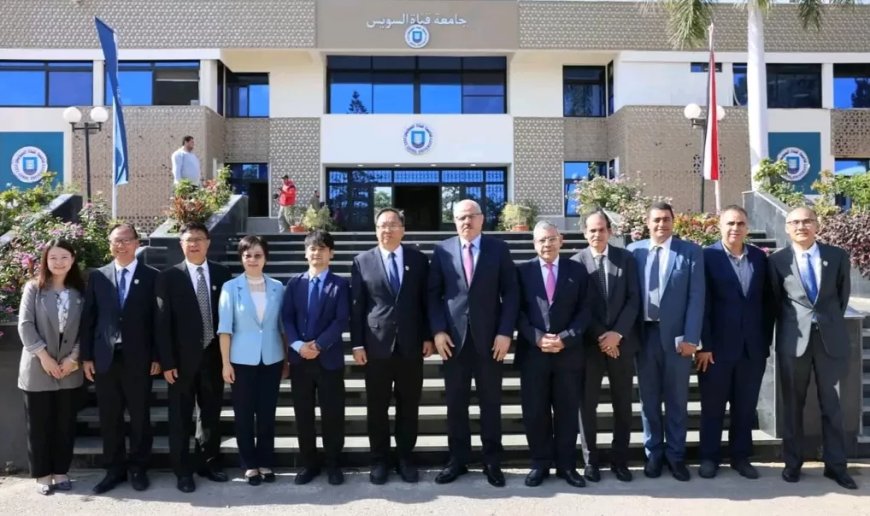 جامعة القناة توقع اتفاقية تعاون مع جامعة “هاينان” الصينية