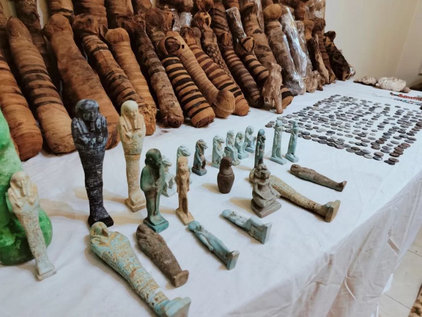 ضبط 360 قطعة ومومياوات أثرية بحيازة عاطلين بالمنيا والنيابة تحبس المتهمين 4 أيام