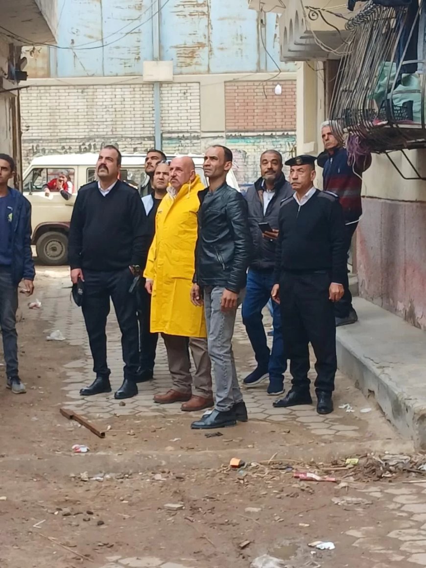 رفع 334 حالة إشغال بالمقاهي والمطاعم وإزالة “جمالون” بدون تصريح..خلال حملة مسائية بالعمرانية (صور)