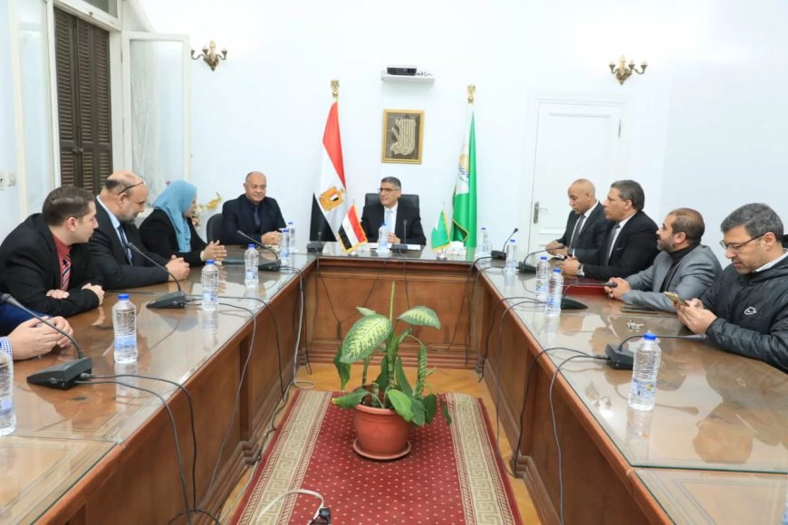 محافظ الجيزة: تنظيم قافلة علاجية تنموية بمركز الواحات البحرية بالتعاون مع جامعة الأزهر