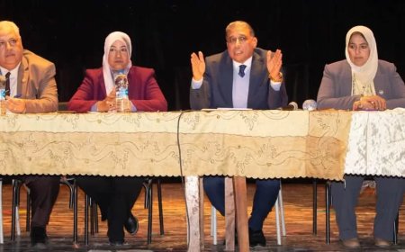 اجتماع عاجل برؤساء كنترولات الشهادة الإعدادية | وكيل وزارة التعليم بالجيزة: تصحيح الامتحانات مسؤولية وطنية تطلب الدقة والنزاهة