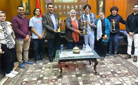 ”ألسن عين شمس” تحصل على المركز الاول في القاء الشعر بالصينية بكونفوشييوس جامعة القاهرة
