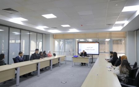 السفير ”قدري عبد المطلب” في ضيافة جامعة الجلالة