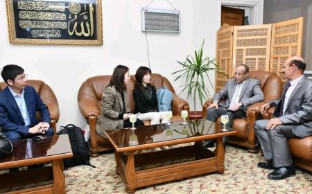 جامعة القناة تستقبل وفدا صينيا لتعزيز التعاون الثقافي والسياحي