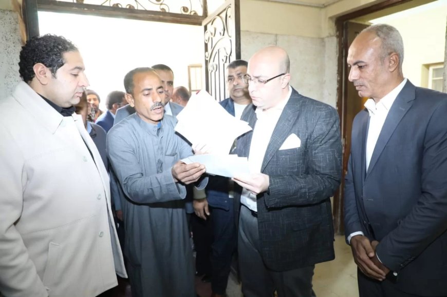 محافظ بني سويف يوجه بتوفير الحلول العاجلة  لمطالب وشكاوى المواطنين