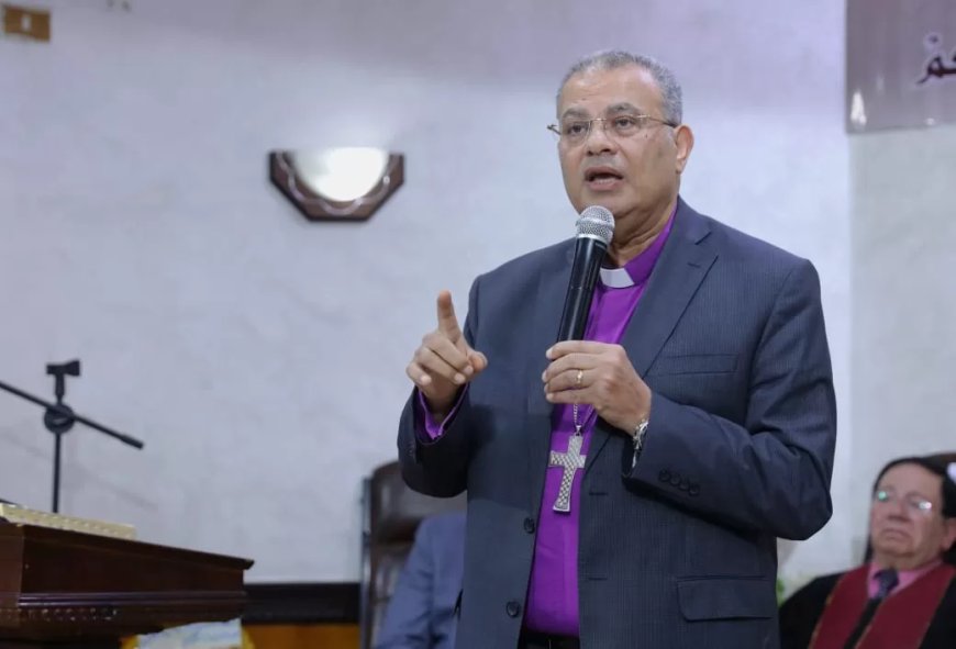 رئيس الطائفة الإنجيلية يشهد احتفال تنصيب القس إبرام زكريا راعيًا للكنيسة الإنجيلية 