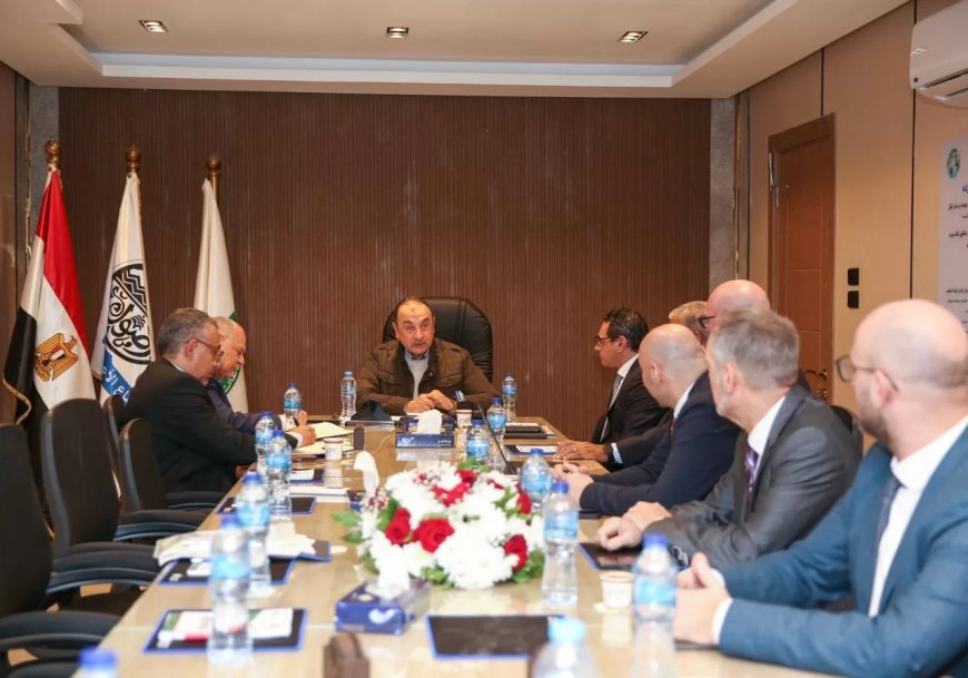 وزير قطاع الأعمال العام يلتقي وفدا من “MTG” العالمية و”الفولاذ الصناعية” لبحث سبل التعاون في رفع تركيز خام الحديد وتعظيم القيمة المضافة