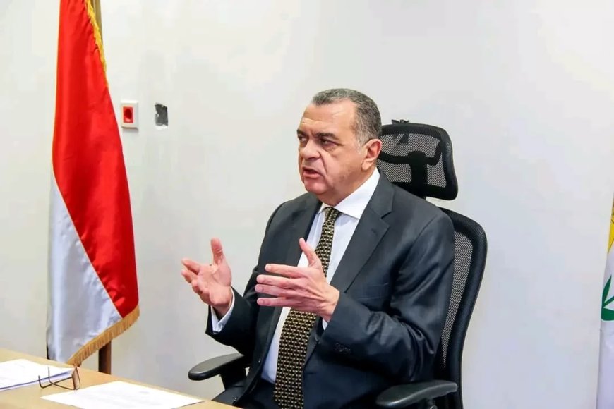 الكيلانى” يناقش فى أول اجتماع له مع قادة “الجمارك” سبل تطوير الأداء