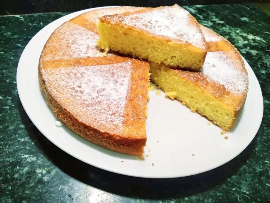 كيكه سهله وبسيطه هشه وطريه