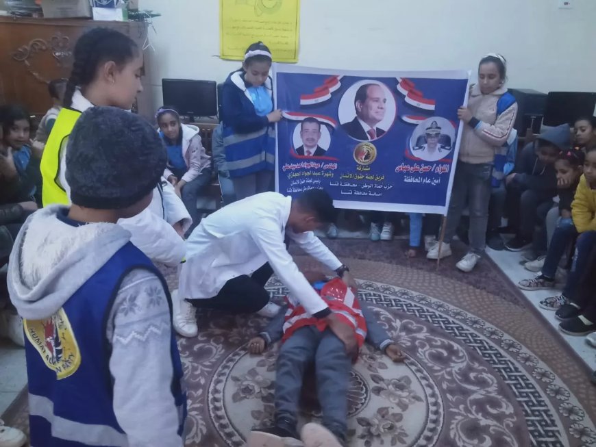 “حماة الوطن” يدرب طلاب مدرسة الكاثوليك بحجازة على خطط الإخلاء والطوارئ