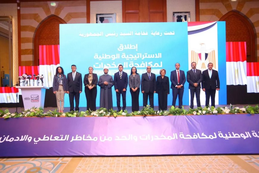 “مرسى” و”الأزهرى” يتفقان: توحيد خطبة الجمعة القادمة للتحذير من الوقوع فى براثن المخدرات