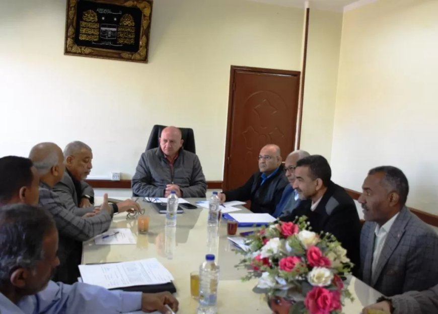 محافظ أسوان يكلف السكرتير العام المساعد بترأس الاجتماع التنسيقى لتكثيف الجهود المتعلقة بملف التقنين