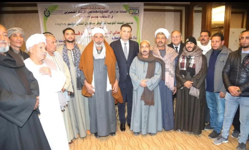 وزير الزراعة يكرم مزراعي القمح ويوجه بحملة قومية لمكافحة الحشائش على نفقة الوزارة