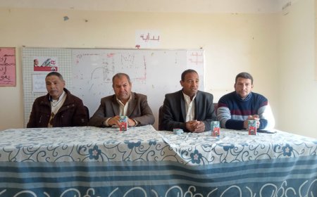 فى اطار تفعيل قيم المواطنة " التنمية المستدامة" ضمن نقاشات برنامج المواطنة بردنوها بالمنيا