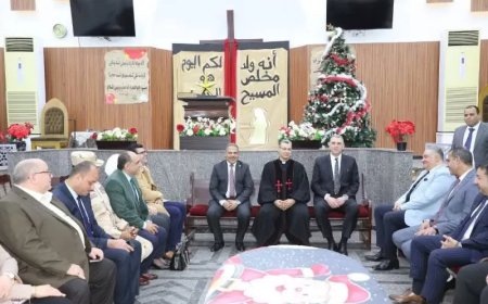 لتقديم التهنئة للأخوة المسيحيين بعيد الميلاد المجيد.. محافظ الشرقية يزور الكنيستين الكاثوليكية والإنجيلية بالزقازيق