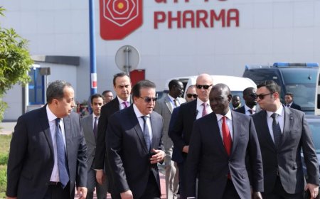 خلال زيارة رئيس جمهورية كينيا لمدينة الدواء المصرية الدكتور خالد عبدالغفار : عمق العلاقات بين مصر وكينيا.. ووجود رؤية مشتركة للاستقرار والتنمية الإقليمية