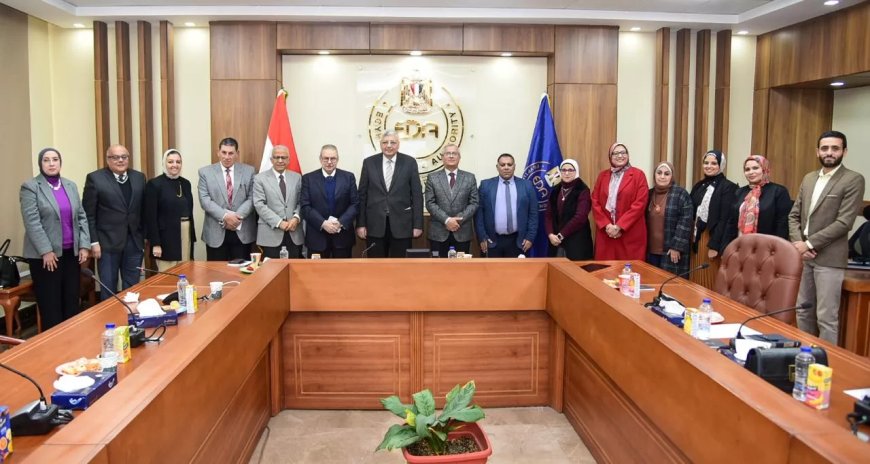 اجتماع اللجنة الدائمة لصياغة مسودة دستور الدواء المصري