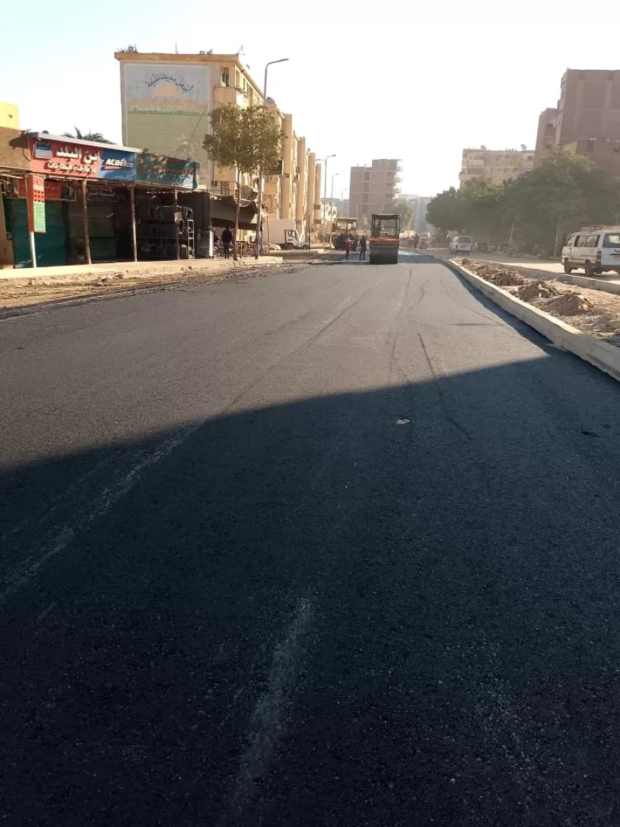 لإعادة الوجه الحضارى لمحاور وطرق زهرة الجنوب وتنفيذاً لتكليفات محافظ أسوان.